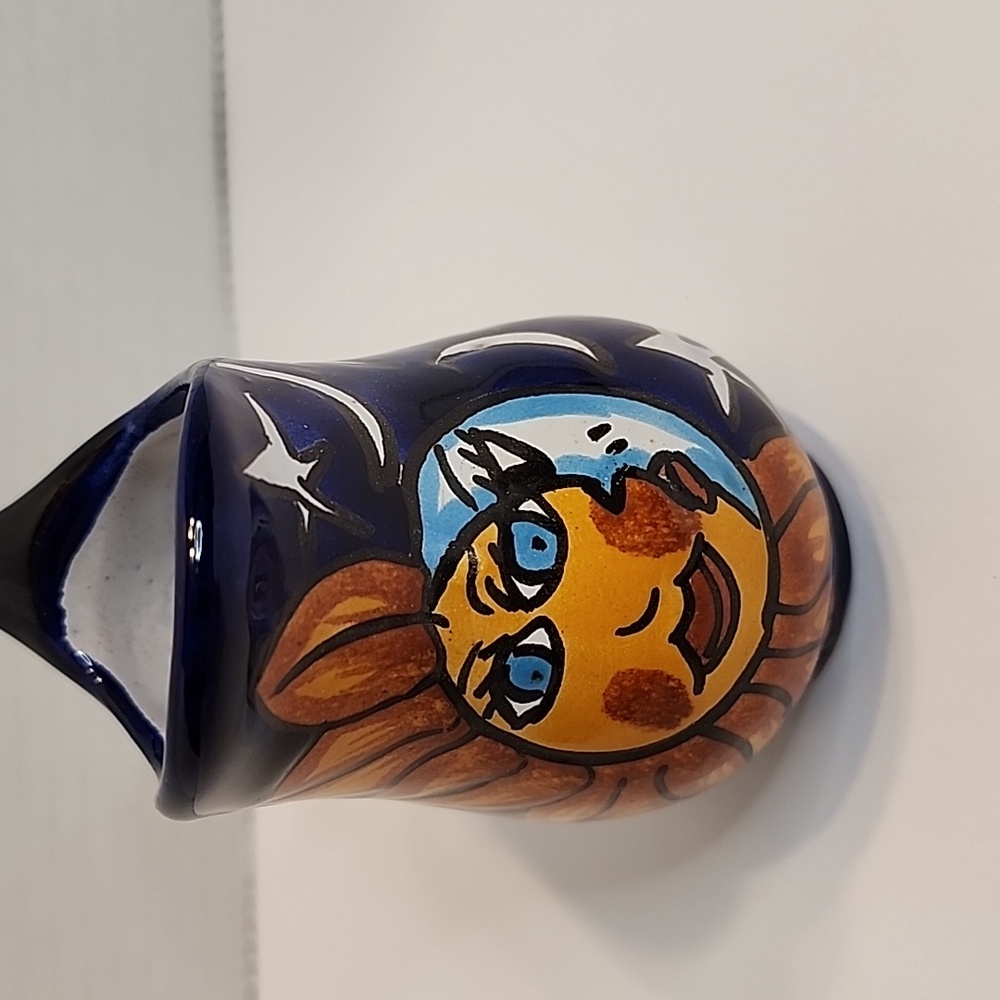 Eclipse Tiny Creamer / Pitcher /Vase Lead Free Pottery  HECHO EN MEXICO
